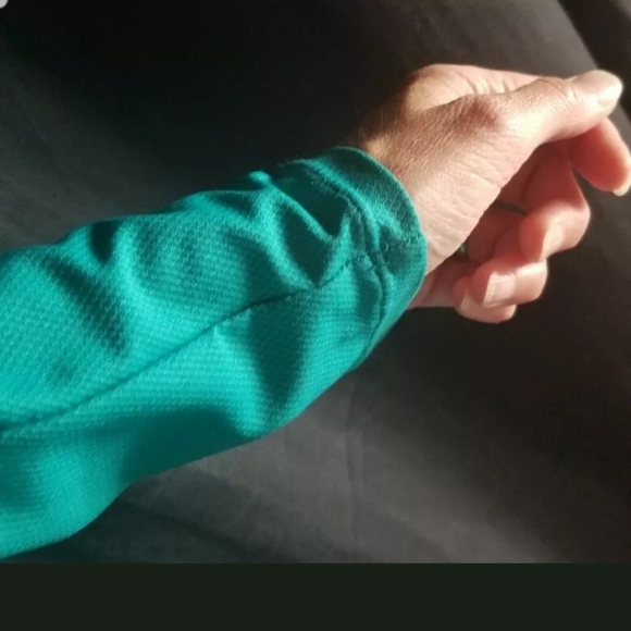 SOLD Athleta Wick-It Wader Coverup Teal Fiji Green - Picture 4 of 7